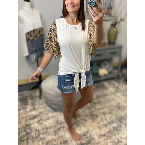 ❤️‍🔥NEW Floral Short Flutter Sleeve Round Neck Self Tie Bottom Top Yellow 4120 - Picture 5 of 5